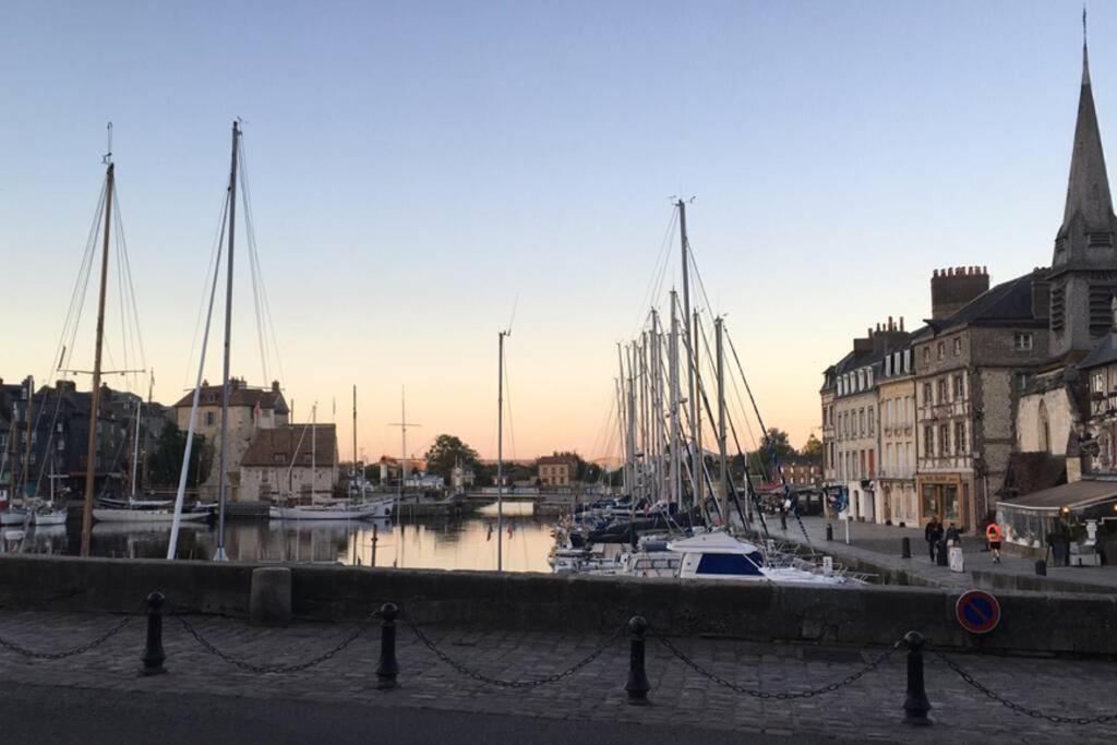 Le Logis Des Lavandieres Honfleur Eksteriør billede